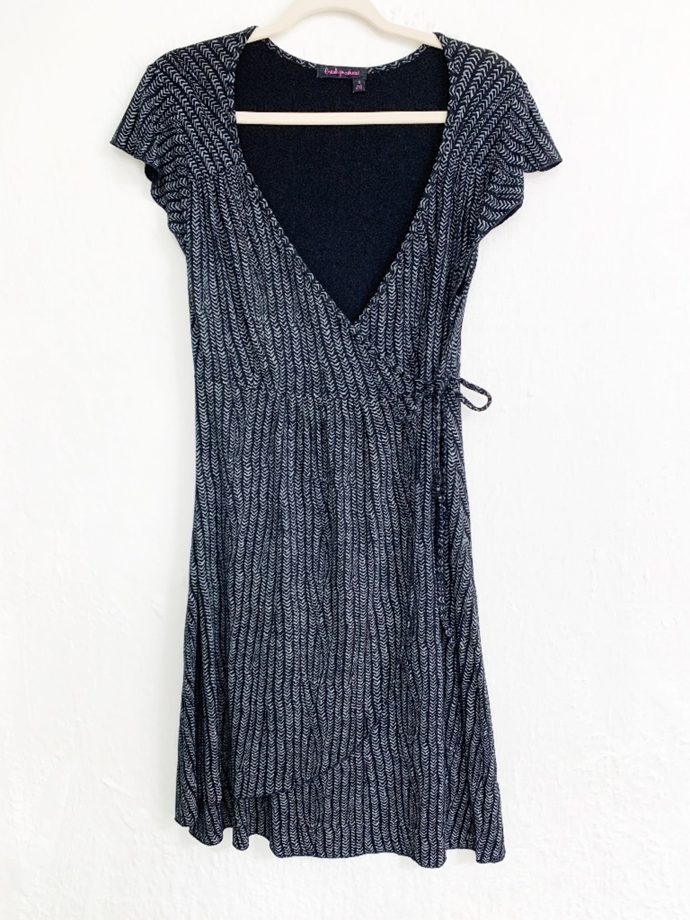Fresh Produce Faux Wrap Flutter Sleeve Dress in Black Sz S